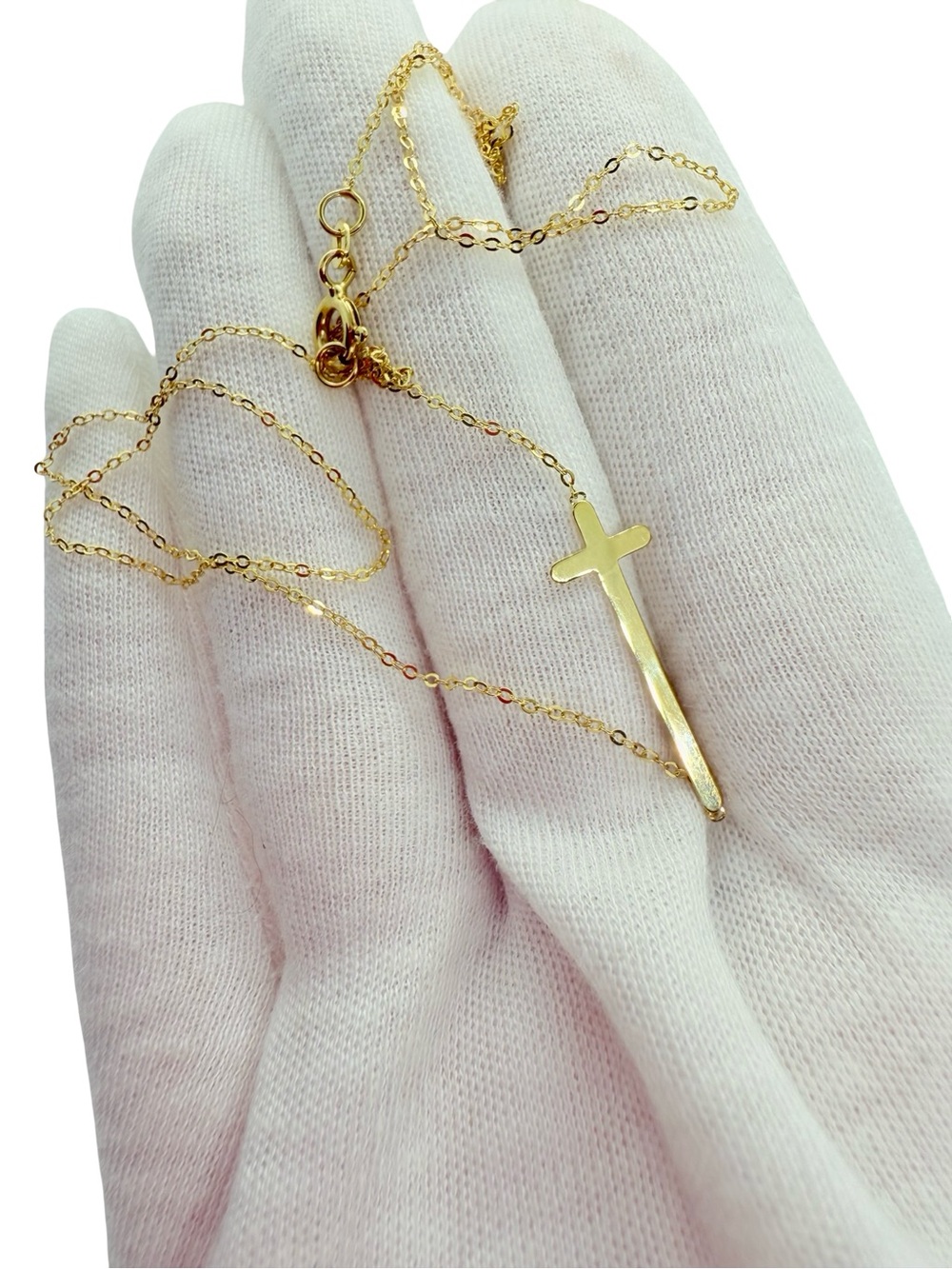 ✨ Stunning 14K Gold Sideways Cross Necklace ✨ - Picture 16 of 17